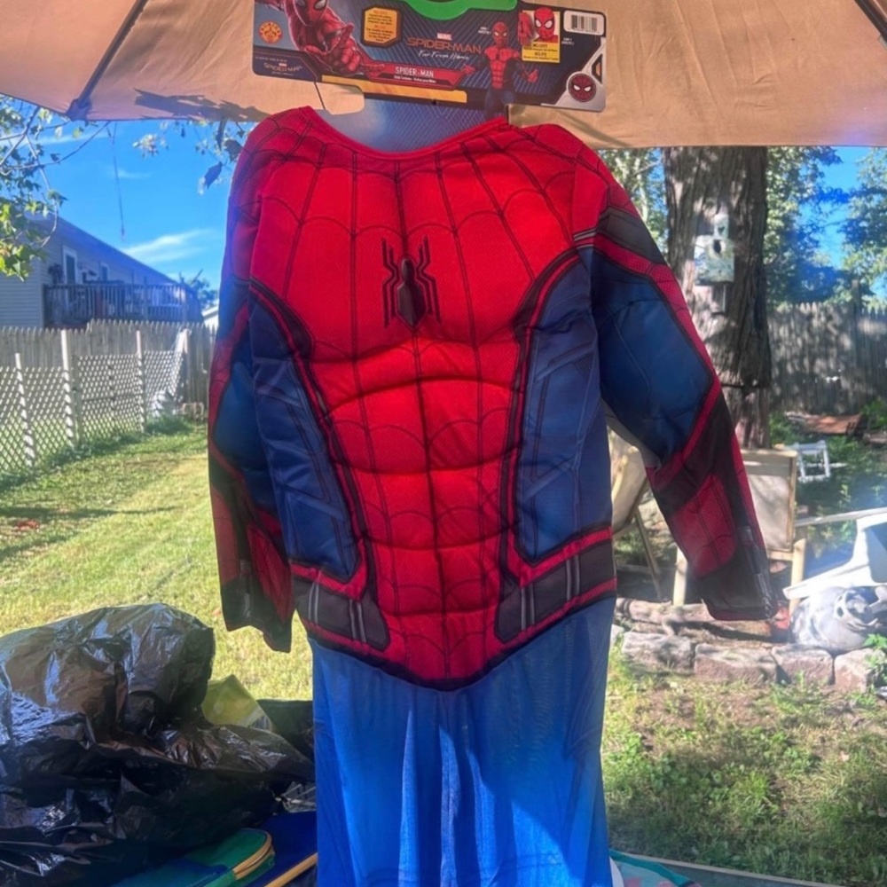 New Spider-Man costume